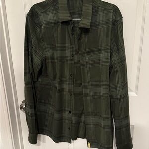 lululemon athletica Green Plaid Casual Button Down Shirt